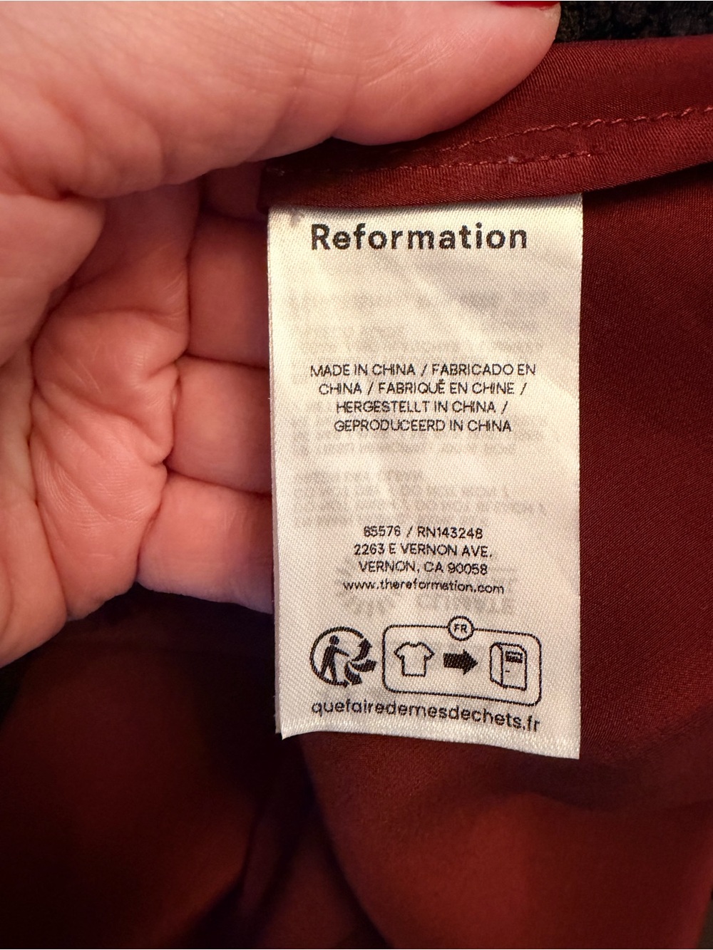 Reformation Carolina Silk Skirt - Burgundy/Black Size L - Picture 5 of 7